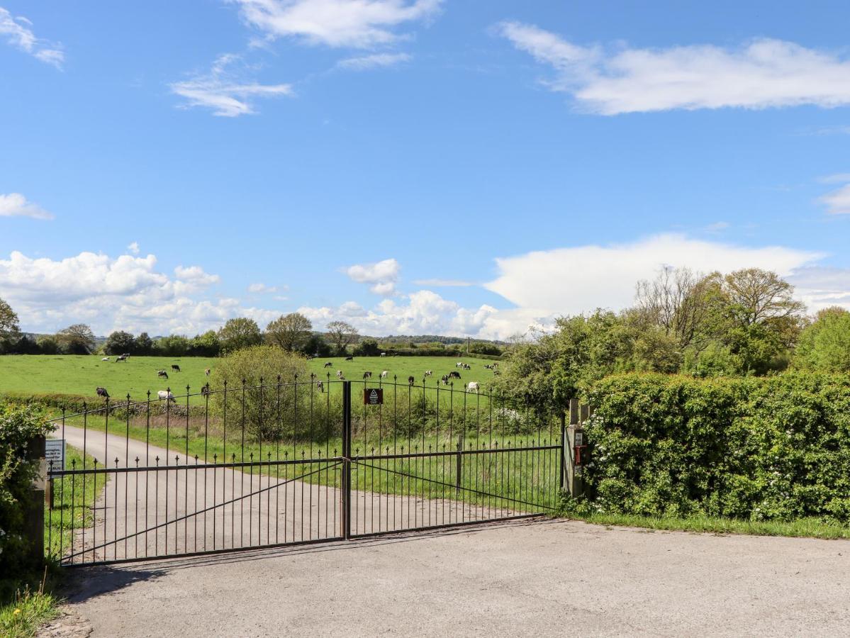 Walnut Barn Villa Belper Bagian luar foto